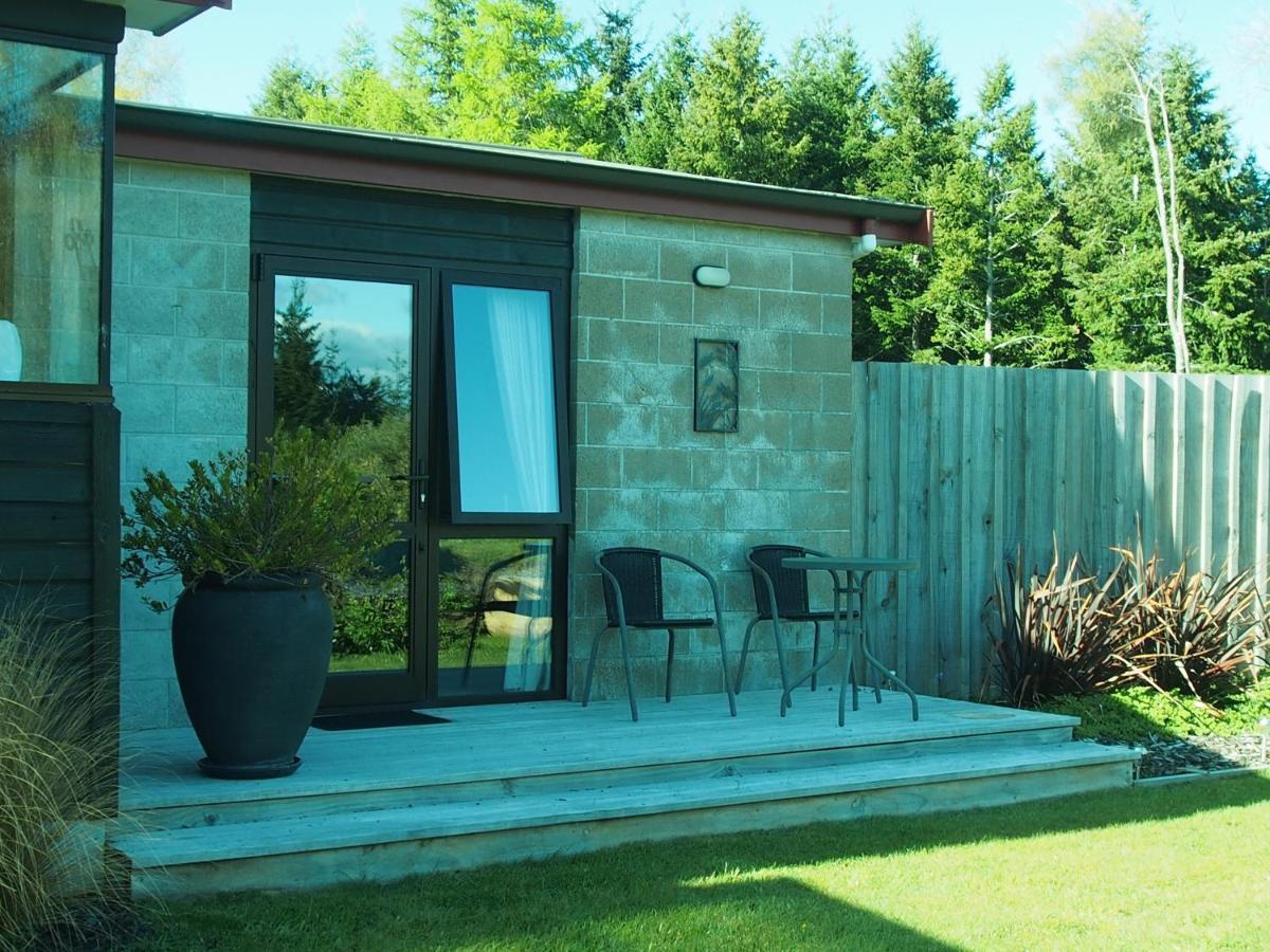 The Garden Room At Te Anau Country Accommodation Esterno foto